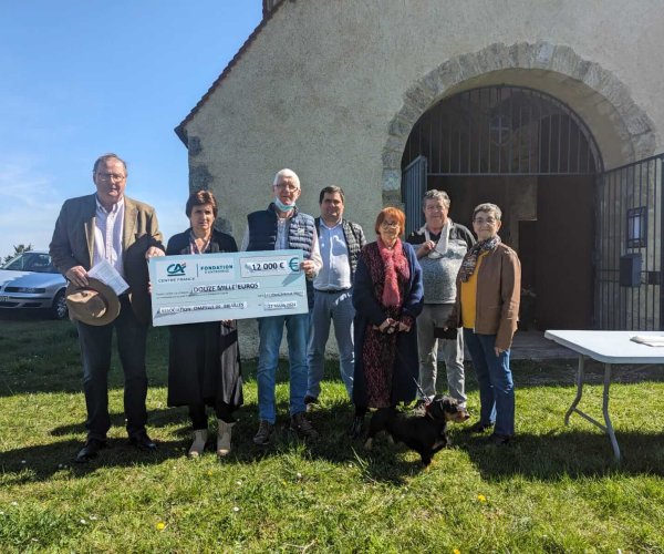 Remise Cheque Chapelle de Briailles fondation du patrimoine mars 2024 Remise Cheque Chapelle de Briailles fondation du patrimoine mars 2024